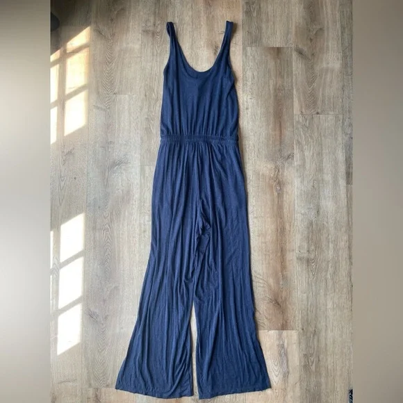 Athleta Navy Sleeveless Wide Leg Jumpsuit Lounge Travel One Piece Size 8 - Picture 5 of 5
